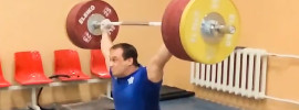 ilya-ilyin-205kg-snatch-off-blocks